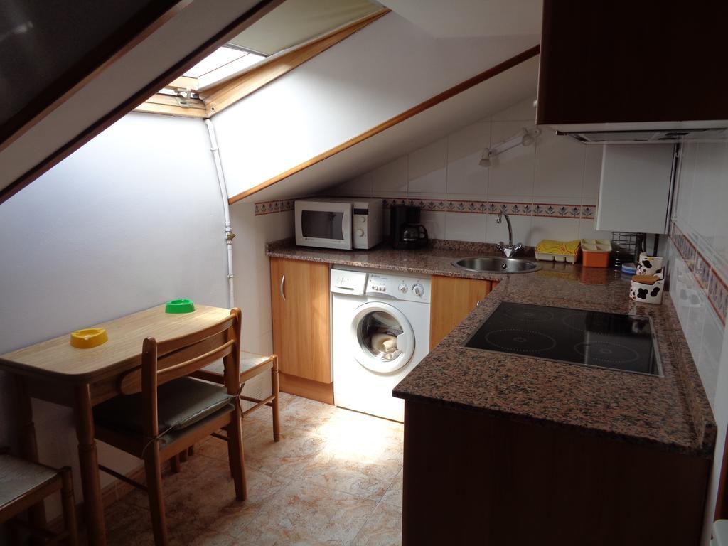 Apartamentos San Pelayo Onís Værelse billede