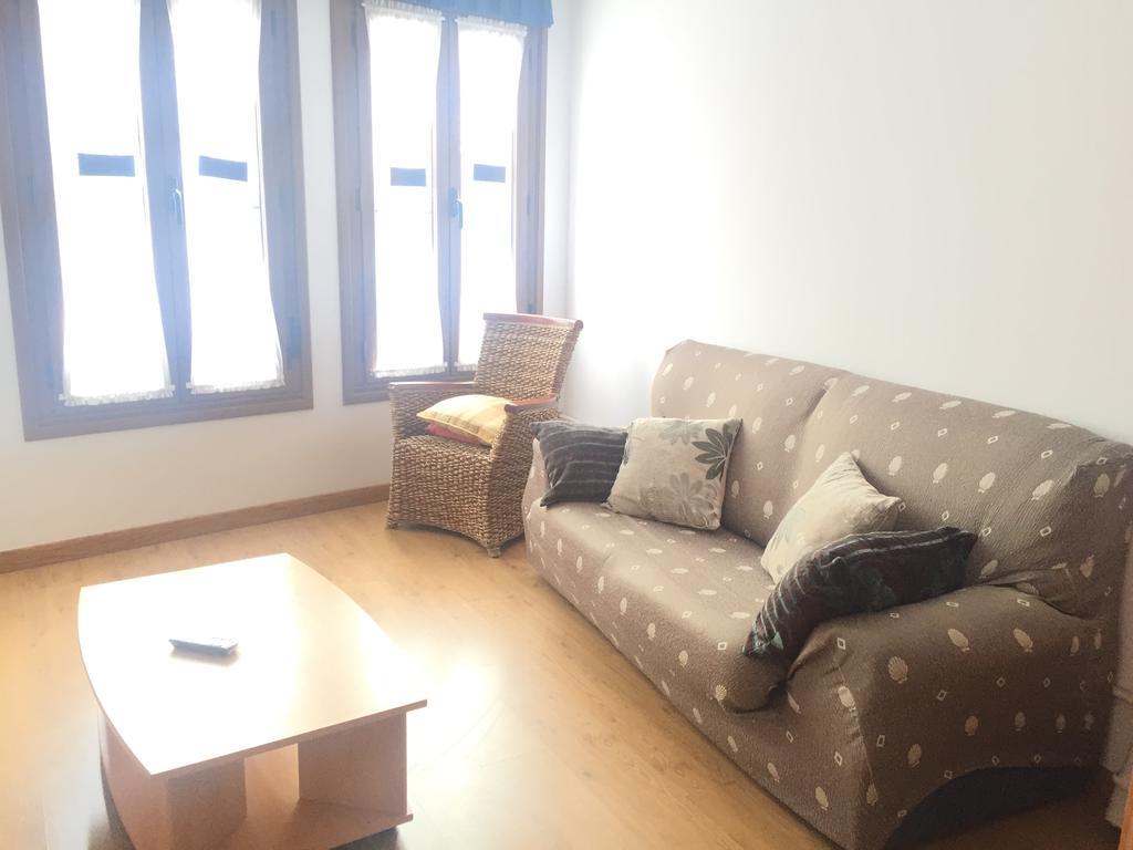 Apartamentos San Pelayo Onís Værelse billede
